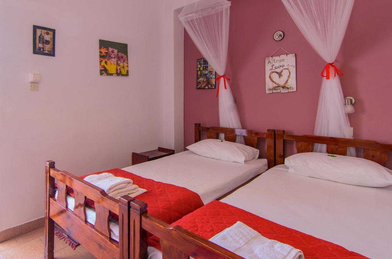 Savas Rooms Paleóchora Extérieur photo